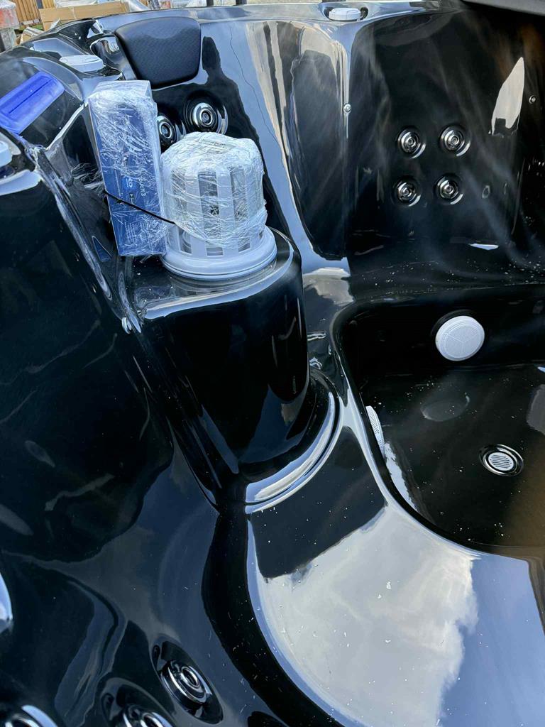 TOPÁZ PRÉMIUM AKRIL 4+3 SZEMÉLYES DÉZSA GECKO 3 KW ELEKTROMOS FŰTÉSSEL - Image 27