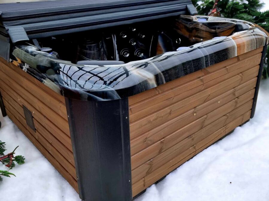 TOPÁZ PRÉMIUM AKRIL 4 személyes fatüzelésű jacuzzi - Image 9