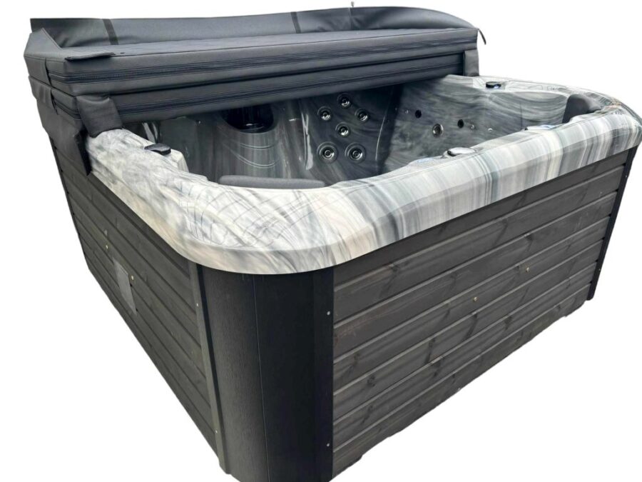 TOPÁZ PRÉMIUM AKRIL 4 személyes fatüzelésű jacuzzi - Image 14