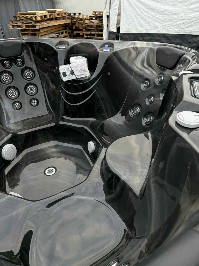 TOPÁZ PRÉMIUM AKRIL 4+3 SZEMÉLYES DÉZSA GECKO 3 KW ELEKTROMOS FŰTÉSSEL - Image 26