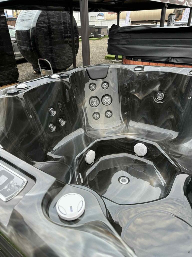 TOPÁZ PRÉMIUM AKRIL 4+3 SZEMÉLYES DÉZSA GECKO 3 KW ELEKTROMOS FŰTÉSSEL - Image 37