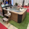 ZAFIR PRÉMIUM AKRIL 3 SZEMÉLYES DÉZSAFÜRDŐ KÜLSŐ SAVÁLLÓ KÁLYHÁVAL WELLNESS CSOMAGBAN - Image 66
