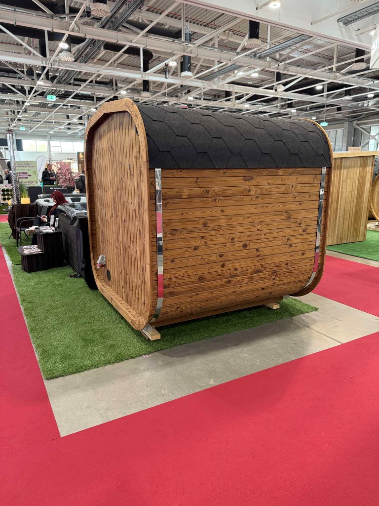 4 SZEMÉLYES MINI SZAUNA ELEKTROMOS FŰTÉSSEL - Image 2