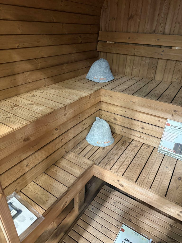 4 SZEMÉLYES MINI SZAUNA ELEKTROMOS FŰTÉSSEL - Image 6